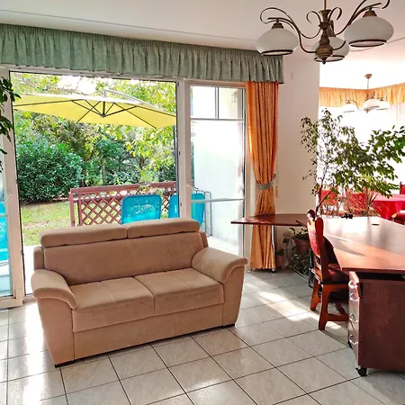 Dali Apartman *